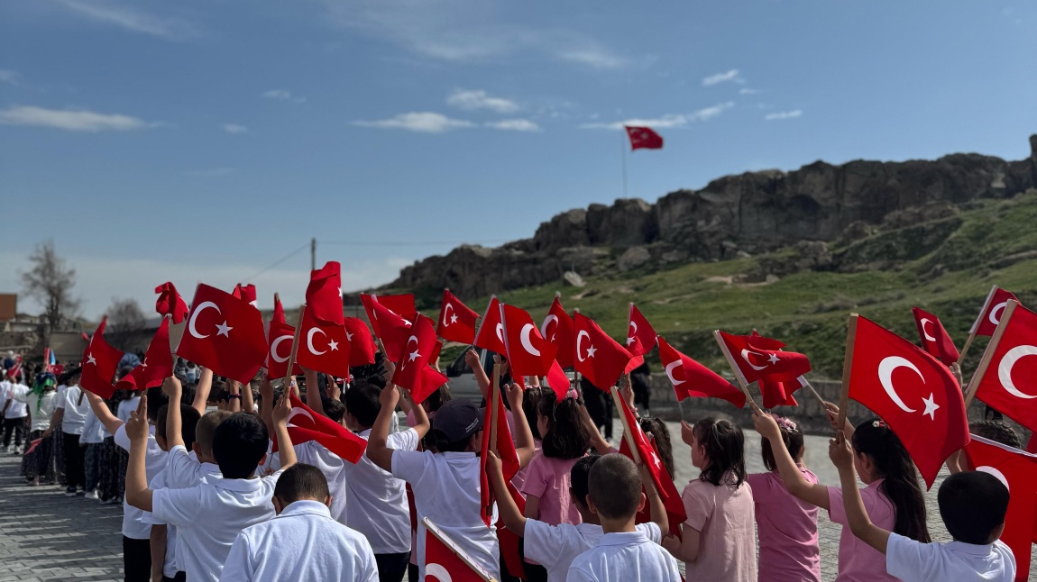 23 NİSAN ULUSAL EGEMENLİK VE ÇOCUK BAYRAMI